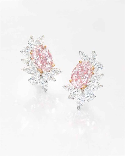 pair_of_coloured_diamond_and_diamond_earrings