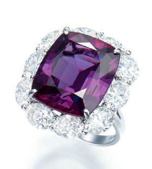 3720 Alexandrite 15.58cts Diamond Ring